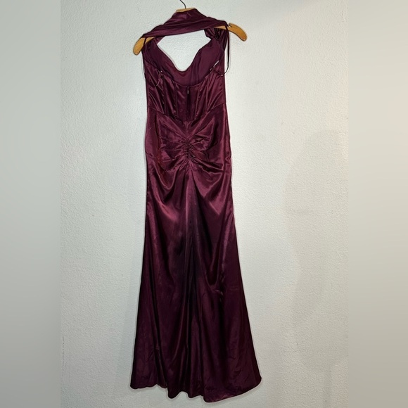 Galina Halter Corseted Bustier Draped Formal Gown Prom Burgundy Size 4 Wedding - Picture 6 of 15